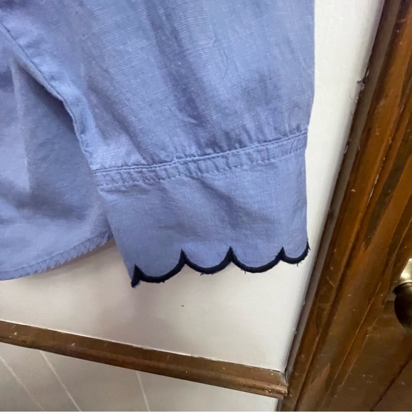 Banana Republic Factory embroidered blouse EUC 14 - Picture 4 of 4